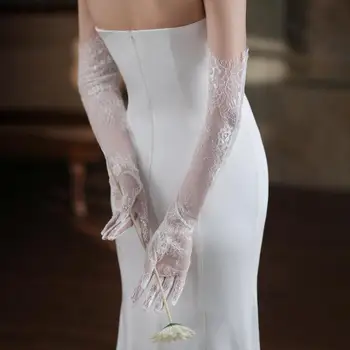 Елегантни Дантелени Сватбени Ръкавици Off White Дълги Сватбени Ръкавици Simple Гант Mariage Femme New Guanti Sposa