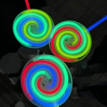 Колоритен играчка-пръчка, въртящата се луминесцентна пръчка за бонбони на клечка за Коледно парти