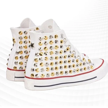 Тенденция парусиновая обувки с висок берцем и златни нитове, парусиновая ръчно изработени обувки в стил хип-хоп, обувки за улични танци, ежедневни обувки